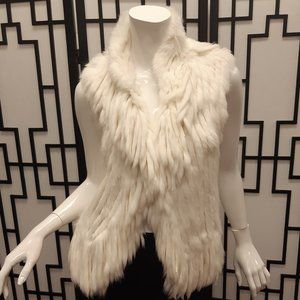 White Real Rabbit Fur Vest w/ Fringe 😻